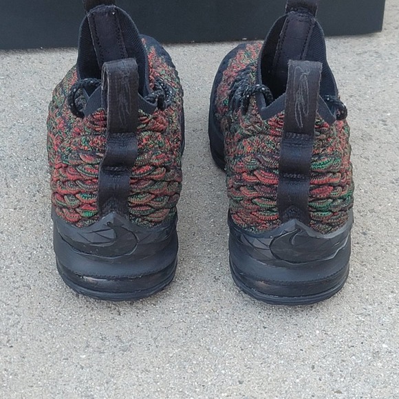 Nike LeBron XV 15 BHM Limited Multicolor Shoes Sneakers - Picture 4 of 10
